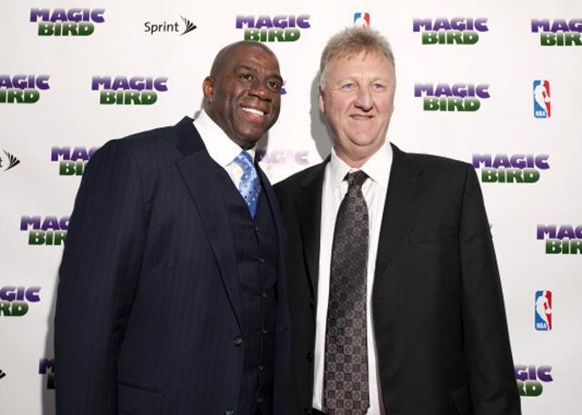 全场瞩目的 全场瞩目的