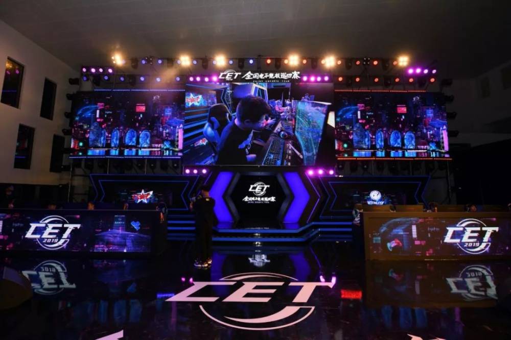 加精准且简 加精准且简